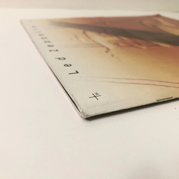 Vintage 1990 Led Zeppelin Tour Book Concert  Program - Picture 8 of 16